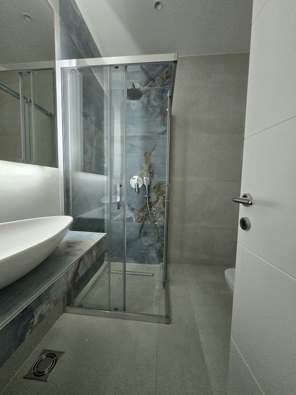 Slika 9 - Luke Vukalovića, Četvorosoban stan na prodaju, 92m2, 445.000€